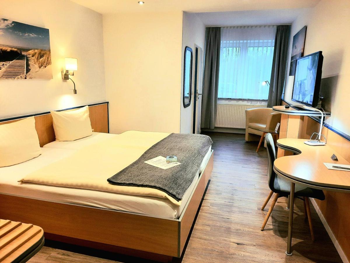 Hotel Pellmuehle Jever Luaran gambar